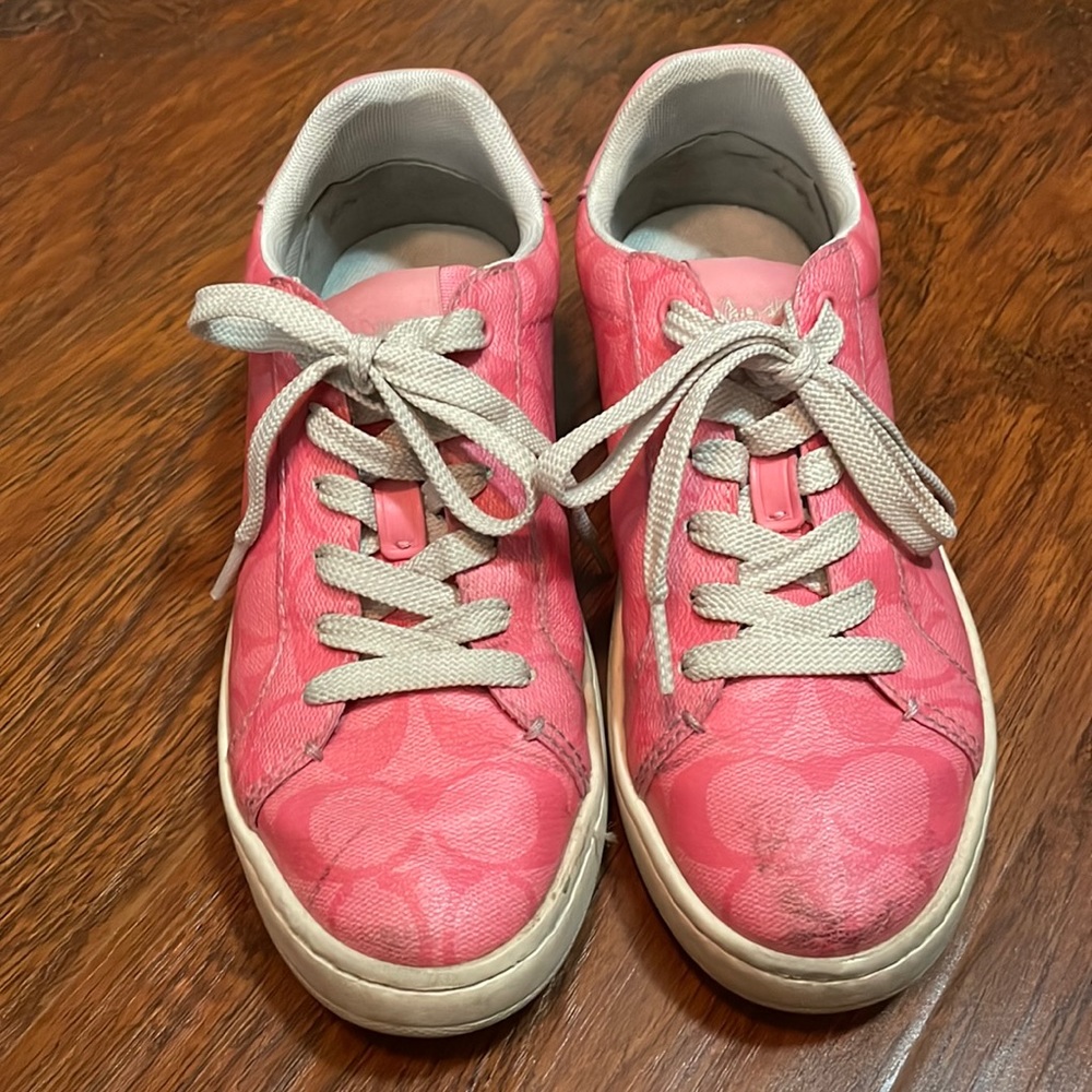 Coach Signature Low Top Sneakers